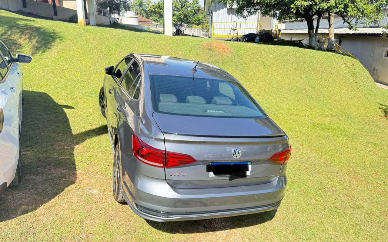 imagem-https://www.socarrao.com.br/sc-vehicle-images-prod/1974339/1780672558557-V2hhdHNBcHAgSW1hZ2UgMjAyNi0wNi0wNSBhdCAxMi4xMy4wMCAoMikuanBlZw.jpeg
