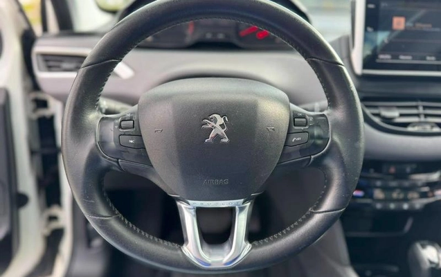 imagem-https://www.socarrao.com.br/sc-vehicle-images-prod/1974890/1789501269957-8158099_16_B_58b3bc6f65.jpeg