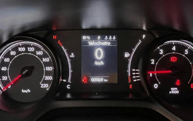 imagem-https://www.socarrao.com.br/sc-vehicle-images-prod/1975063/1782226849849-8158177_2_B_e6f7de75b4.jpeg