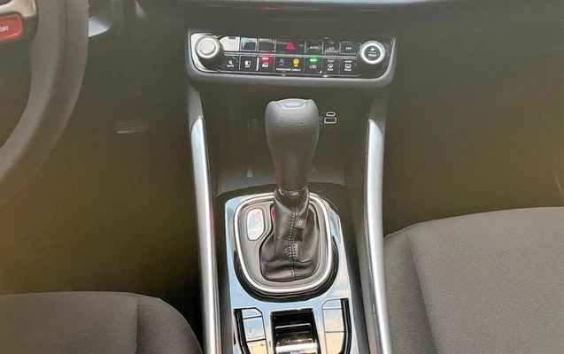 imagem-https://www.socarrao.com.br/sc-vehicle-images-prod/1975063/1782226849850-8158177_16_B_fe2616ba1b.jpeg