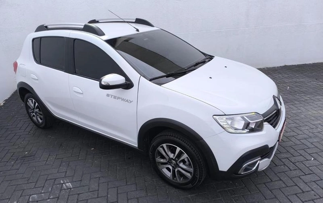 imagem-https://www.socarrao.com.br/sc-vehicle-images-prod/1975070/1790009313457-8158120_10_B_b10f17b3ed.jpeg