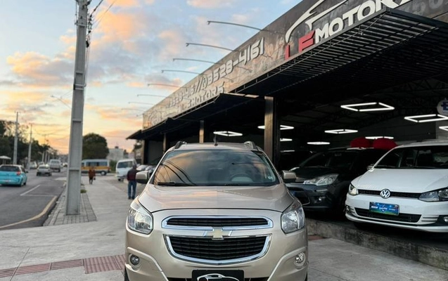 imagem-https://www.socarrao.com.br/sc-vehicle-images-prod/1975698/1789660412764-8153444_8_B_3dd3471fa5.jpeg