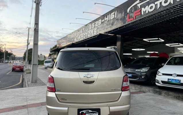 imagem-https://www.socarrao.com.br/sc-vehicle-images-prod/1975698/1789660412771-8153444_8_B_425d330e9a.jpeg