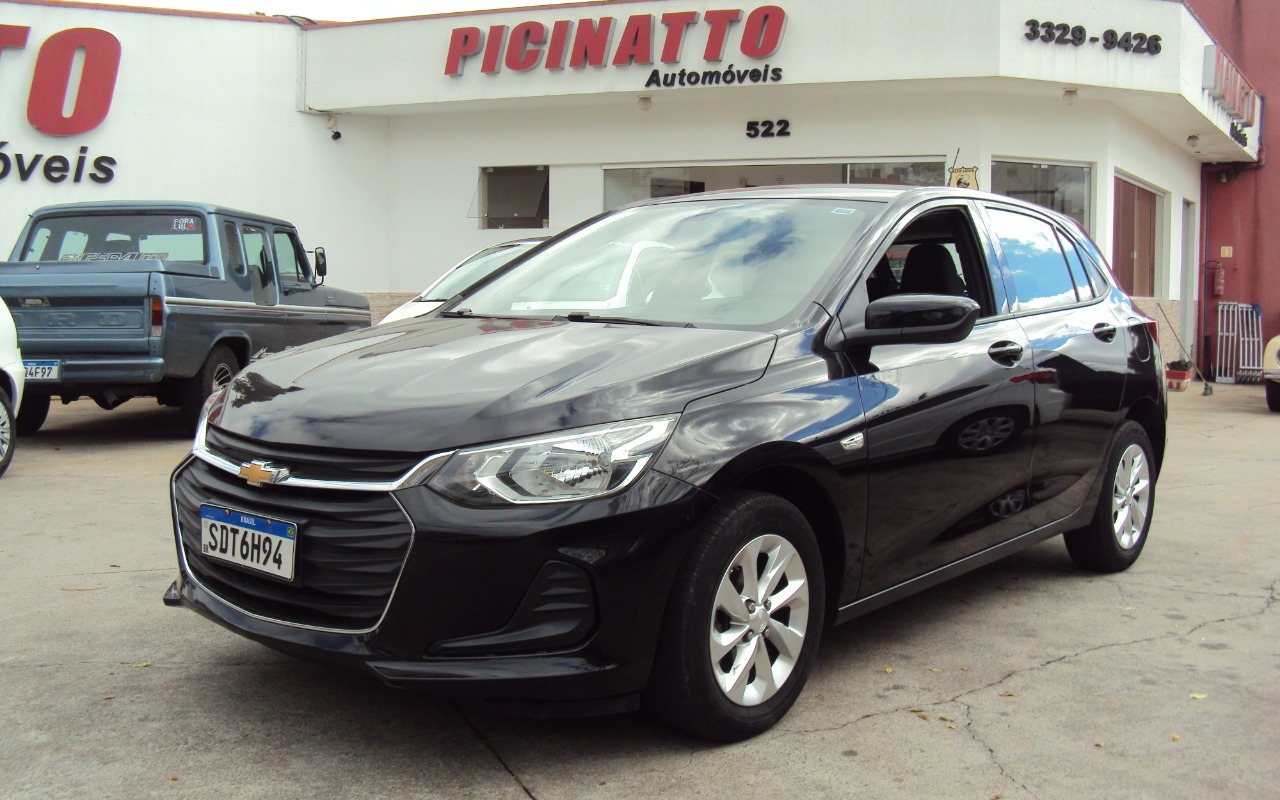 Chevrolet Onix 2023 Preto — foto 1 de 3