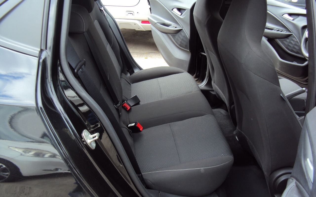 imagem-https://www.socarrao.com.br/sc-vehicle-images-prod/1975705/1780677221062-RFNDMDEwMTAuSlBH.JPG