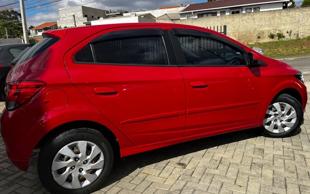 imagem-https://www.socarrao.com.br/sc-vehicle-images-prod/1975857/1780677617783-MjQ2ZWRlNzctNWFmYy00N2RjLWFmMDItYzEwMTIyMzAzOTA4LmpwZWc.jpeg