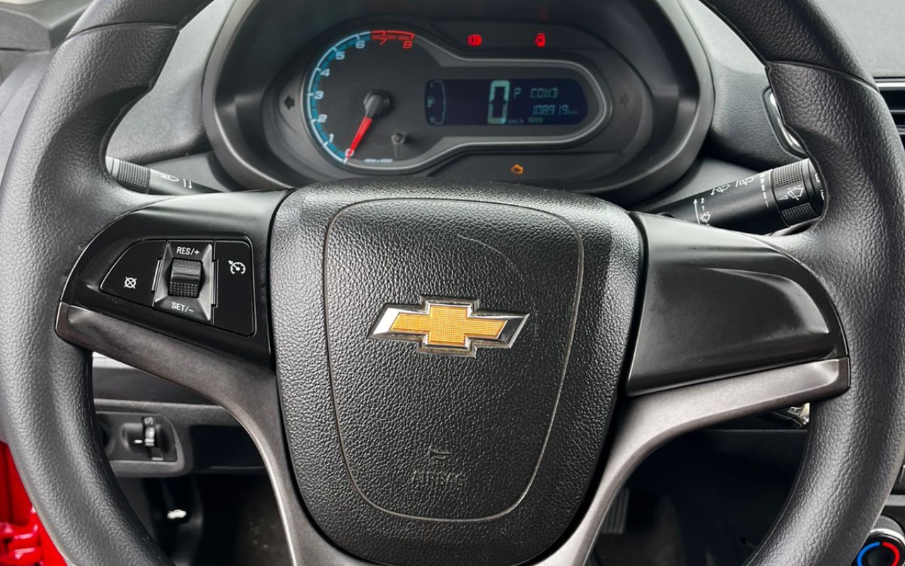 imagem-https://www.socarrao.com.br/sc-vehicle-images-prod/1975857/1780677618497-OGRkMzI2YTMtYWNlMC00YzkwLTliY2YtZjA4YzY1NzIxODM4LmpwZWc.jpeg