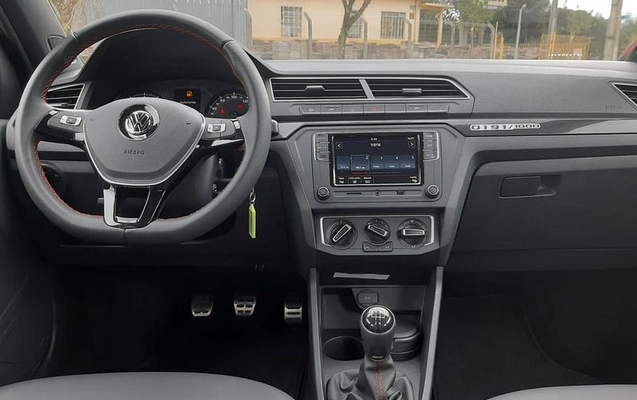 imagem-https://www.socarrao.com.br/sc-vehicle-images-prod/1975879/1788445758695-8158458_10_B_1614e436c0.jpeg