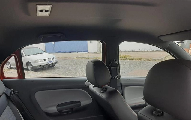 imagem-https://www.socarrao.com.br/sc-vehicle-images-prod/1975879/1788445758716-8158458_7_B_88d813f1ee.jpeg