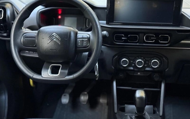 imagem-https://www.socarrao.com.br/sc-vehicle-images-prod/1976092/1787767340404-7850117_15_B_f6953c9ffe.jpeg