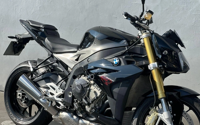 imagem-https://www.socarrao.com.br/sc-vehicle-images-prod/1976242/1785234347089-035a59bfaa1f4528bbf974f2f18f8763_1780679476495.jpg