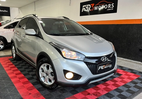 Hyundai HB20X 2015 Prata — foto 1 de 3