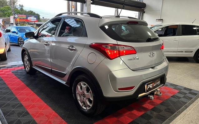 imagem-https://www.socarrao.com.br/sc-vehicle-images-prod/1976621/1780680900864-V2hhdHNBcHAgSW1hZ2UgMjAyNi0wNS0xNSBhdCAwOS4zMC4xMCAoMikuanBlZw.jpeg