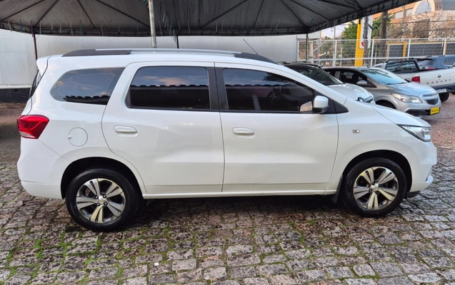 imagem-https://www.socarrao.com.br/sc-vehicle-images-prod/1976737/1780681239371-V2hhdHNBcHAgSW1hZ2UgMjAyNi0wNi0wNSBhdCAxNC4yNi4xNS5qcGVn.jpeg