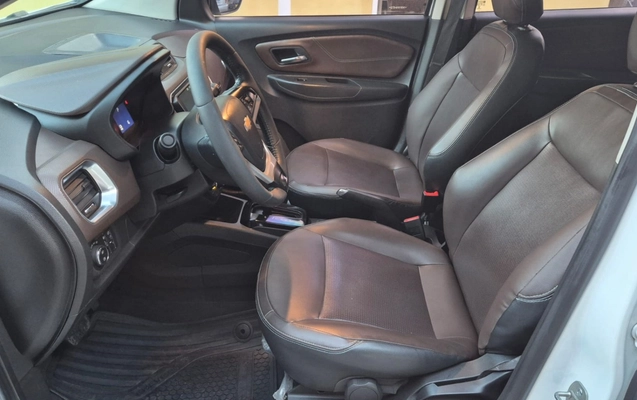 imagem-https://www.socarrao.com.br/sc-vehicle-images-prod/1976737/1780681239771-V2hhdHNBcHAgSW1hZ2UgMjAyNi0wNi0wNSBhdCAxNC4yNi4xNi5qcGVn.jpeg