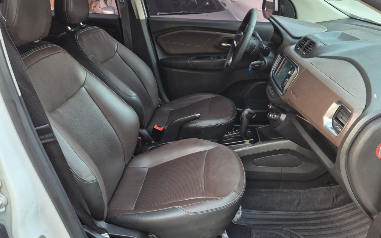 imagem-https://www.socarrao.com.br/sc-vehicle-images-prod/1976737/1780681240112-V2hhdHNBcHAgSW1hZ2UgMjAyNi0wNi0wNSBhdCAxNC4yNi4xNyAoMSkuanBlZw.jpeg