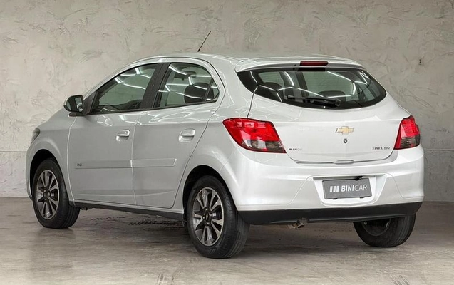 imagem-https://www.socarrao.com.br/sc-vehicle-images-prod/1977076/1787071418225-7604449_3_B_aee7aa9814.jpeg