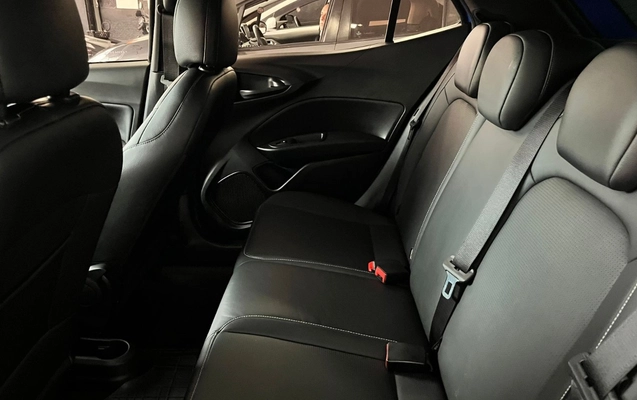 imagem-https://www.socarrao.com.br/sc-vehicle-images-prod/1977092/1780682597765-V2hhdHNBcHAgSW1hZ2UgMjAyNi0wNS0wNyBhdCAxNi4wNi41NyAoNykuanBlZw.jpeg