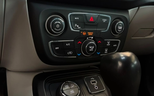 imagem-https://www.socarrao.com.br/sc-vehicle-images-prod/1977297/1783969749390-GsIlk6LtO3Ik6V79dAjf8ACfuvqc4ugA.jpg
