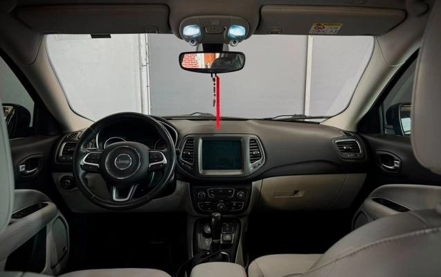 imagem-https://www.socarrao.com.br/sc-vehicle-images-prod/1977297/1783969749392-1FVT0ftqKcLaMNIfeaMtyyoFhBISiFv5.jpg