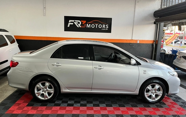 imagem-https://www.socarrao.com.br/sc-vehicle-images-prod/1977339/1780683581237-V2hhdHNBcHAgSW1hZ2UgMjAyNi0wNS0wNSBhdCAxNy4zNy41OCAoMTgpLmpwZWc.jpeg