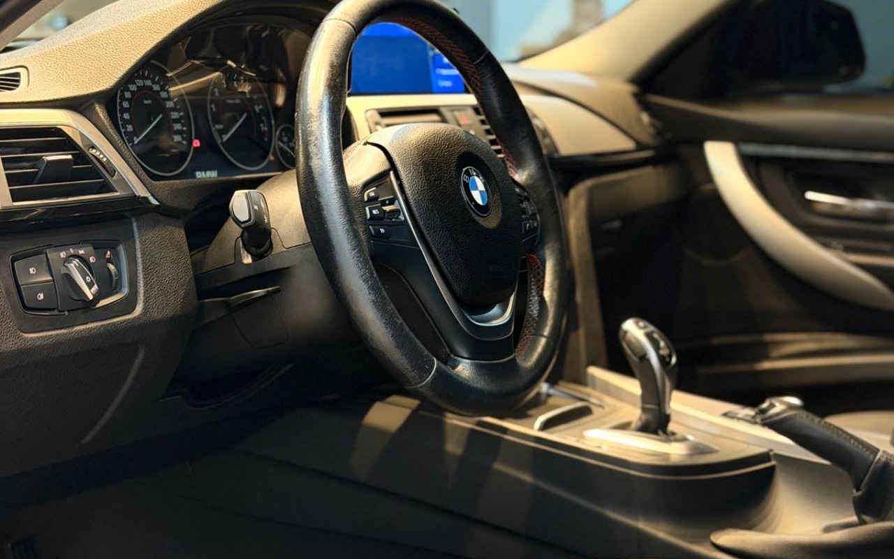 imagem-https://www.socarrao.com.br/sc-vehicle-images-prod/1977476/1780683817161-V2hhdHNBcHAgSW1hZ2UgMjAyNi0wNi0wMSBhdCAxOC4xMC4zOS5qcGVn.jpeg