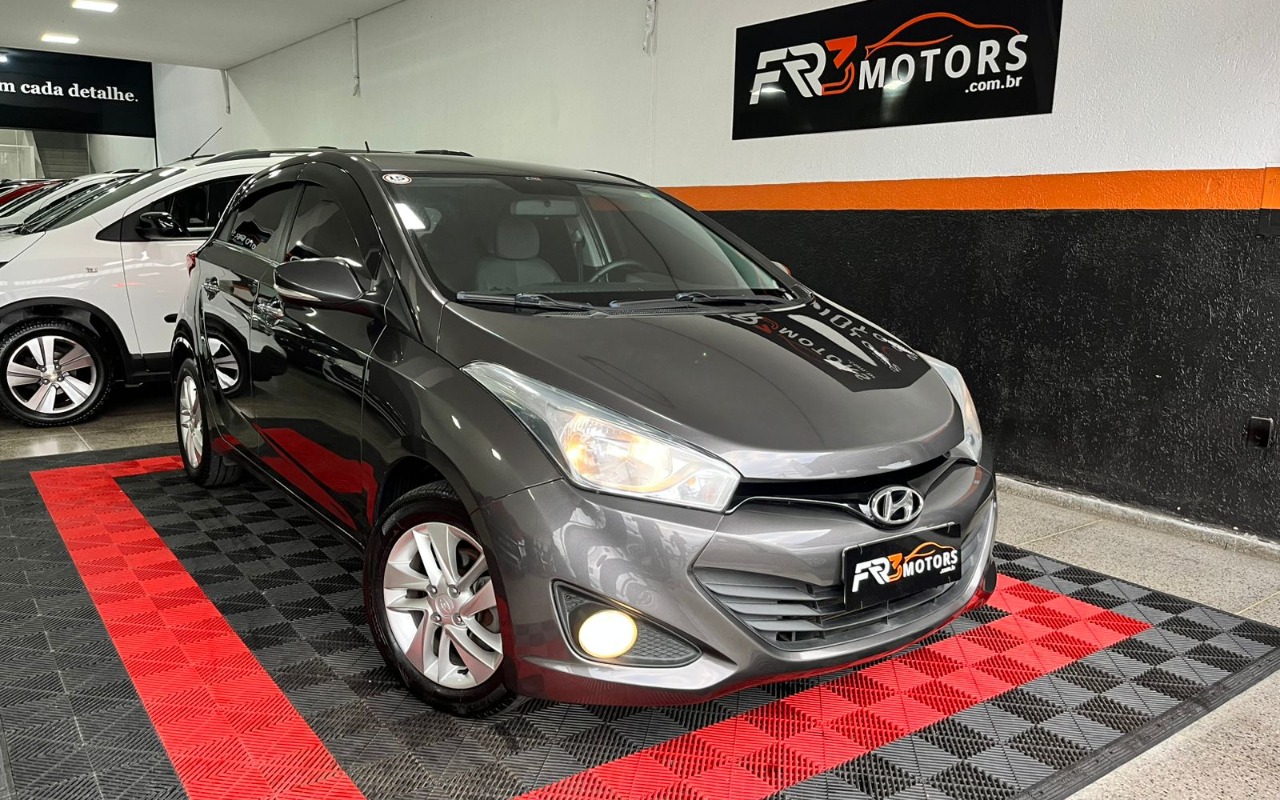 Hyundai HB20 2015 Cinza — foto 1 de 3