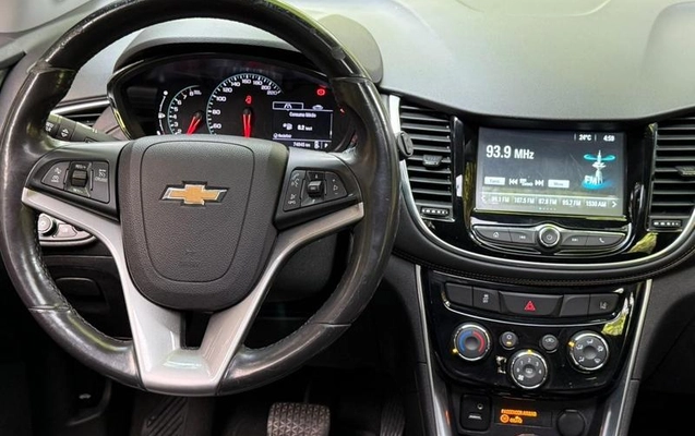 imagem-https://www.socarrao.com.br/sc-vehicle-images-prod/1977659/1781024134661-7543182_16_B_7cc2bbd846.jpeg
