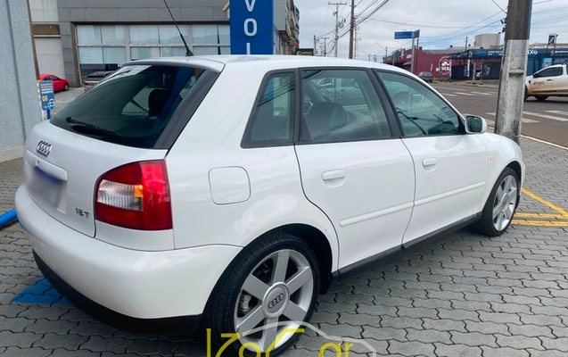 imagem-https://www.socarrao.com.br/sc-vehicle-images-prod/1977704/1780684843357-0zBzyslL4SJSUK1vj73uDvtxH9aABwct.jpg