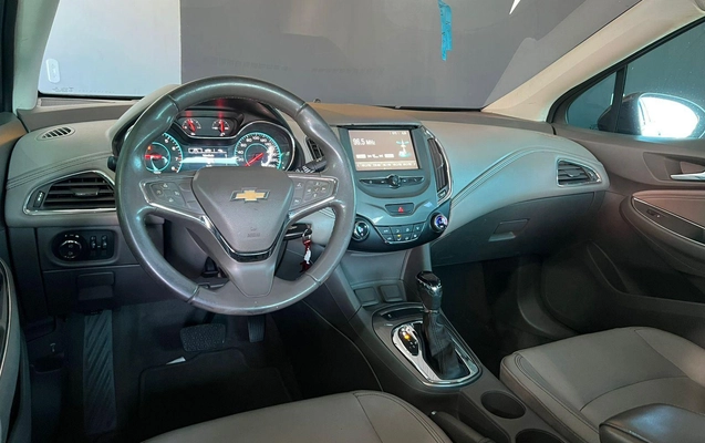 imagem-https://www.socarrao.com.br/sc-vehicle-images-prod/1977723/1785530093007-510aa5c09792457690b38d899d1d8f84_1780684079436.jpg