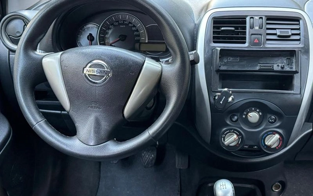 imagem-https://www.socarrao.com.br/sc-vehicle-images-prod/1977943/1781024530836-6937611_3_B_bdd832f60f.jpeg