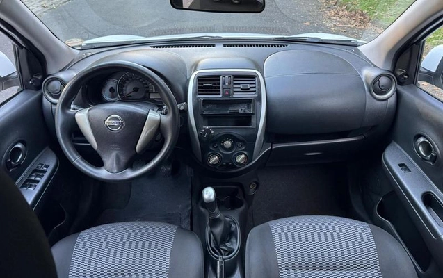 imagem-https://www.socarrao.com.br/sc-vehicle-images-prod/1977943/1781024530836-6937611_7_B_768df7d3c8.jpeg