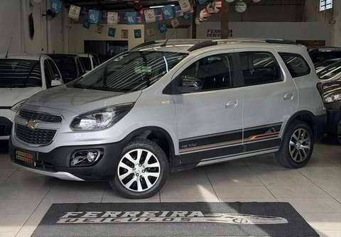 Chevrolet Spin 2016 Prata — foto 1 de 3