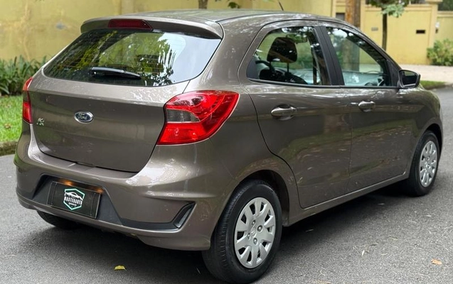 imagem-https://www.socarrao.com.br/sc-vehicle-images-prod/1978054/1781024453129-7814144_8_B_fa7dee92d0.jpeg