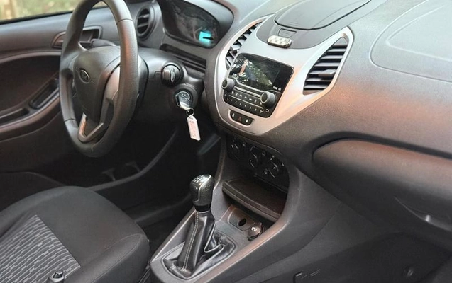 imagem-https://www.socarrao.com.br/sc-vehicle-images-prod/1978112/1786558282467-8049295_11_B_b9a6b4338b.jpeg