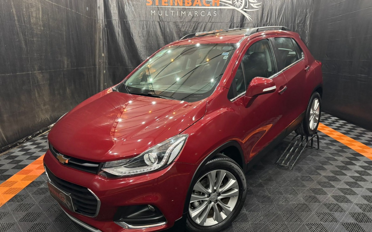 Chevrolet Tracker 2018 Vermelho — foto 1 de 3