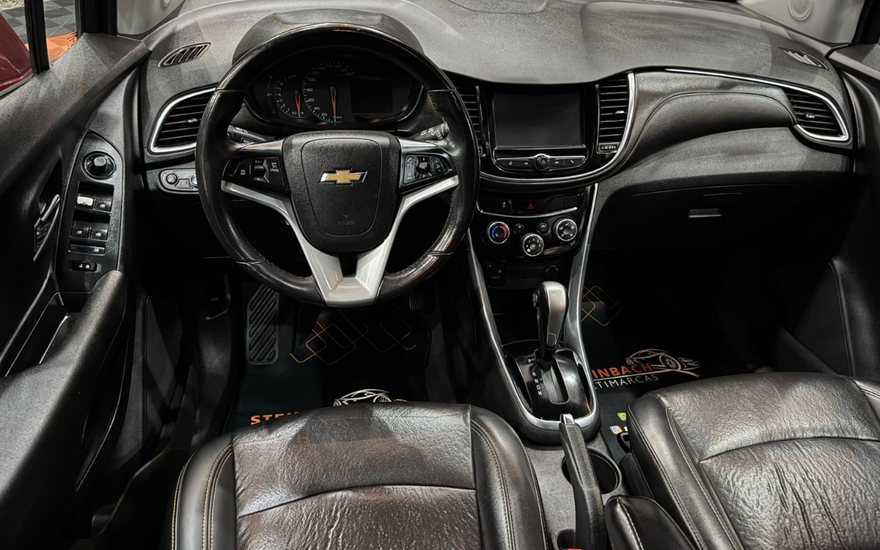 imagem-https://www.socarrao.com.br/sc-vehicle-images-prod/1978181/1780686911964-Q2hldnJvbGV0IFRyYWNrZXIgUHJlbWllciAxLjQgQ29tcGxldG8gQXV0b23DoXRpY28gMjAxOCBTdGVpbmJhY2ggTXVsdGltYXJjYXMgZW0gU2FudG8gQW1hcm8gZGEgSW1wZXJhdHJpeiBTQyAxMy5qcGVn.jpeg
