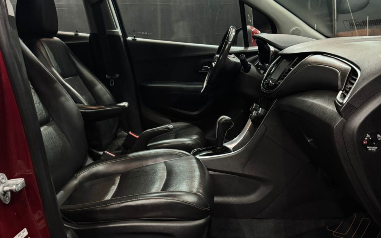 imagem-https://www.socarrao.com.br/sc-vehicle-images-prod/1978181/1780686912107-Q2hldnJvbGV0IFRyYWNrZXIgUHJlbWllciAxLjQgQ29tcGxldG8gQXV0b23DoXRpY28gMjAxOCBTdGVpbmJhY2ggTXVsdGltYXJjYXMgZW0gU2FudG8gQW1hcm8gZGEgSW1wZXJhdHJpeiBTQyAxNi5qcGVn.jpeg