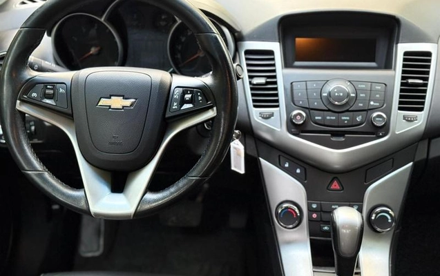 imagem-https://www.socarrao.com.br/sc-vehicle-images-prod/1978246/1781024215234-8060527_3_B_025fa53c57.jpeg