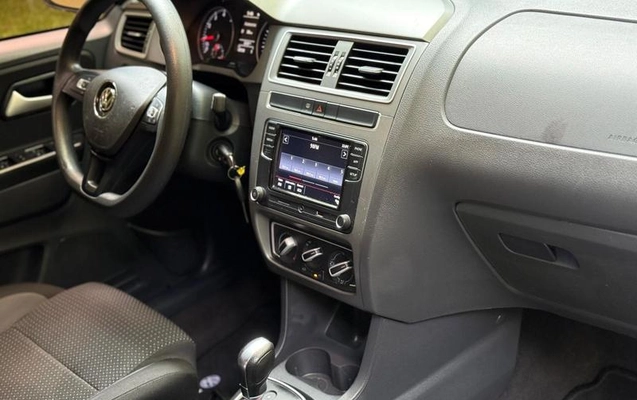 imagem-https://www.socarrao.com.br/sc-vehicle-images-prod/1978296/1785249346597-7731041_16_B_b0f2f5944a.jpeg