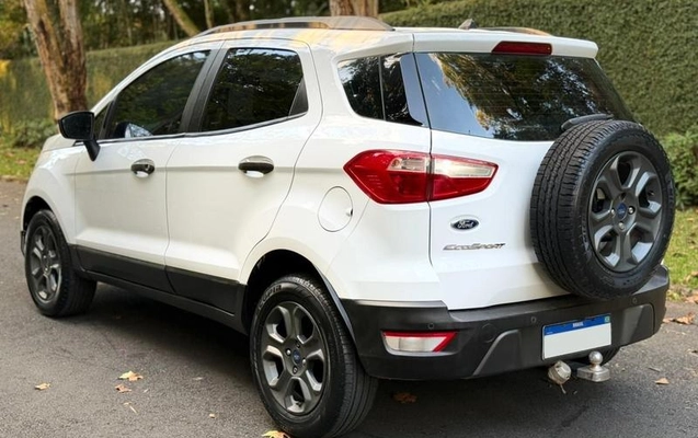imagem-https://www.socarrao.com.br/sc-vehicle-images-prod/1978315/1781024773393-7959464_5_B_b486e6b9a7.jpeg