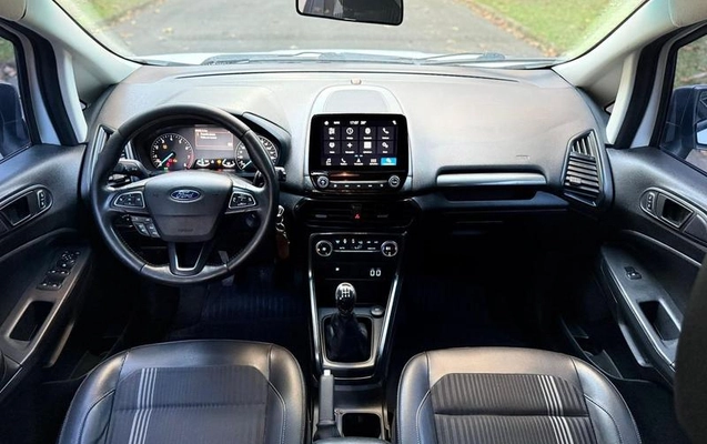 imagem-https://www.socarrao.com.br/sc-vehicle-images-prod/1978315/1781024773399-7959464_12_B_620fcd6cc9.jpeg