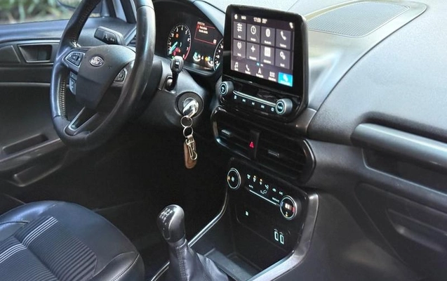 imagem-https://www.socarrao.com.br/sc-vehicle-images-prod/1978315/1781024773400-7959464_15_B_894f57f788.jpeg