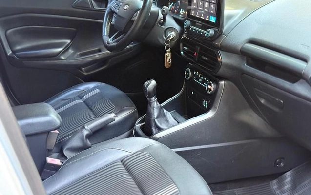 imagem-https://www.socarrao.com.br/sc-vehicle-images-prod/1978315/1781024773403-7959464_9_B_42af5ad120.jpeg
