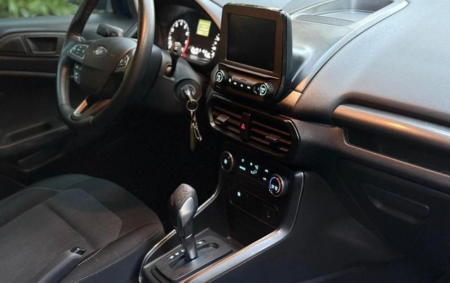 imagem-https://www.socarrao.com.br/sc-vehicle-images-prod/1978406/1782151072547-7959534_10_B_5397e99781.jpeg