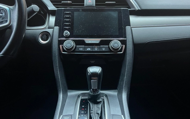 imagem-https://www.socarrao.com.br/sc-vehicle-images-prod/1978414/1786987401515-XM6TaB70Ri0UUxqsUD2f8I4wH91t0uti.jpg