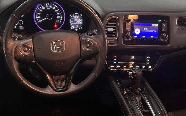 imagem-https://www.socarrao.com.br/sc-vehicle-images-prod/1978567/1788043409251-8159676_14_B_9f349da853.jpeg