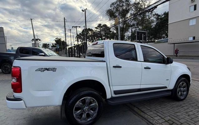 imagem-https://www.socarrao.com.br/sc-vehicle-images-prod/1978654/1784227233230-8159726_18_B_9cfd32fa74.jpeg