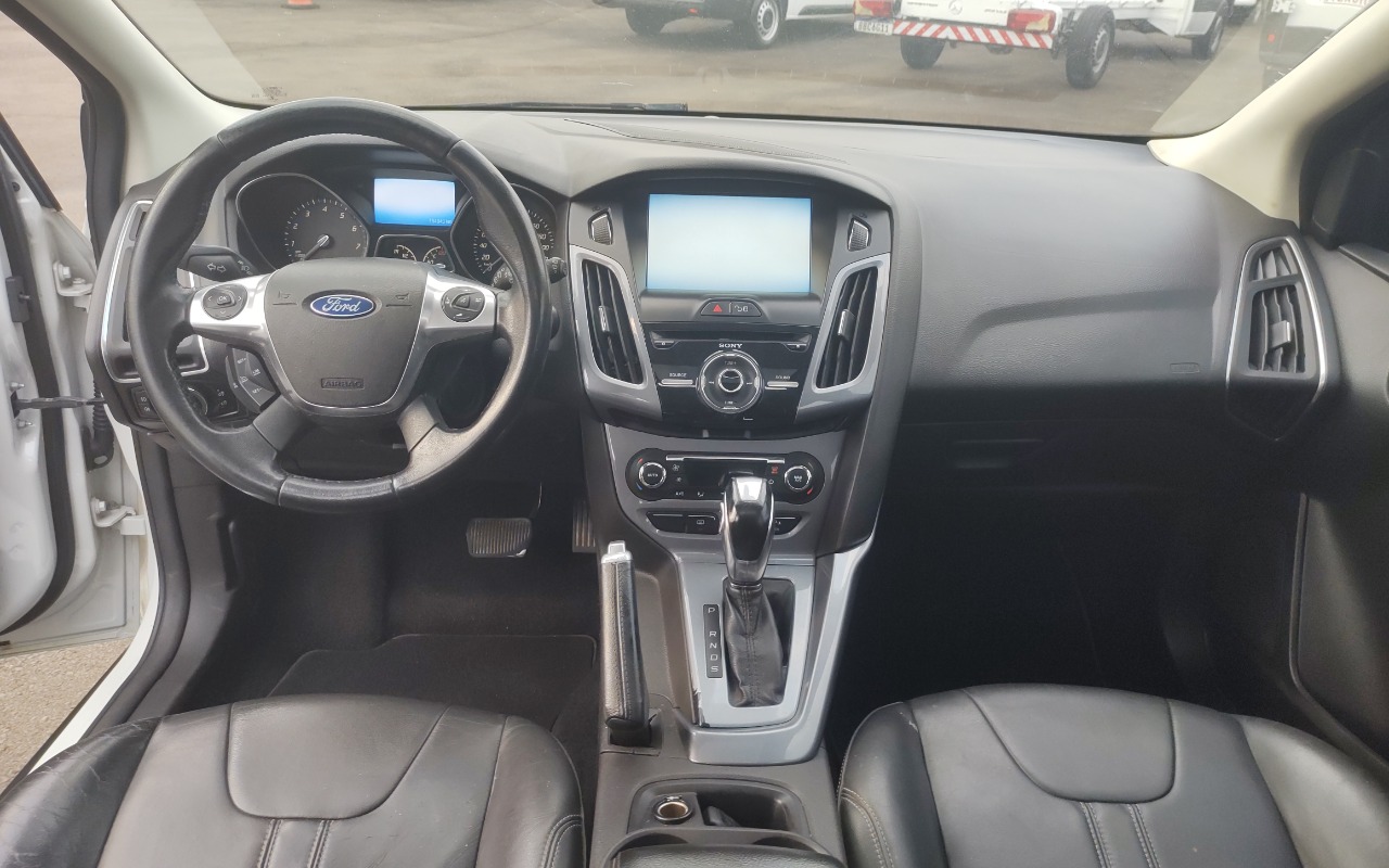 imagem-https://www.socarrao.com.br/sc-vehicle-images-prod/1978668/1780689107239-MTc4MDY4OTAzNzI2MzE2NjExNzgyNzM1MzE5NDk1MjAuanBn.jpg