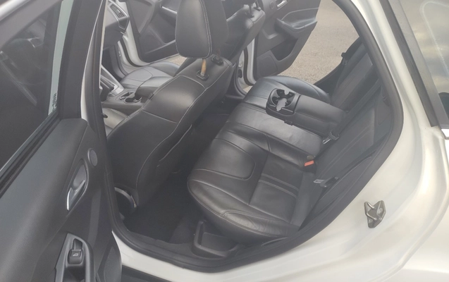 imagem-https://www.socarrao.com.br/sc-vehicle-images-prod/1978668/1780689107483-MTc4MDY4OTA4OTE2MDg3MTQzMTgwMjI1MDI4MTU5NzEuanBn.jpg